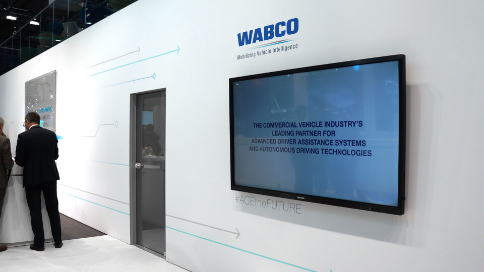 creanovo_l1nked_interactive_futureapp_wabco